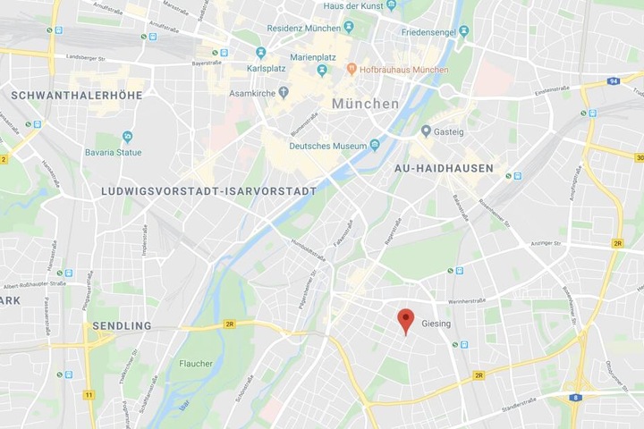 In der Fischbachauer Straße im Münchner Stadtteil Obergiesing ist es zu einem Zwischenfall gekommen.