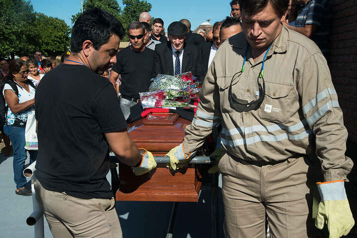 Bilder von der Trauerfeier von Emiliano Sala in Progreso, Argentinien.