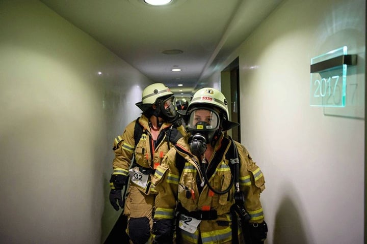 Keine Feuer in dem Hotel, sondern nur ein Wettkampf.