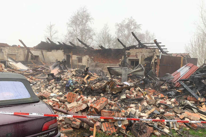 Der Stall wurde bei dem Brand komplett zerstört.
