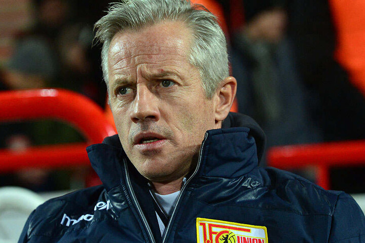 Union-Trainer Jens Keller weiß: Am Montag (20:15 Uhr) gegen Braunschweig geht es um viel.