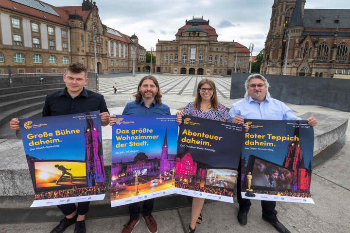 Wollen zusammen einen neuen Zuschauerrekord aufstellen (v.l.): Veranstalter Pierre Gehrmann (30), Festivalleiter Michael Claus (40) und Katharina Preuß (29) sowie Schlingel-Direktor Michael Harbauer (49).