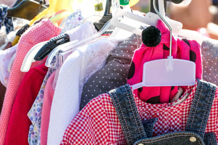 Einmal im Monat findet der Baby und Kinderflohmarkt statt.