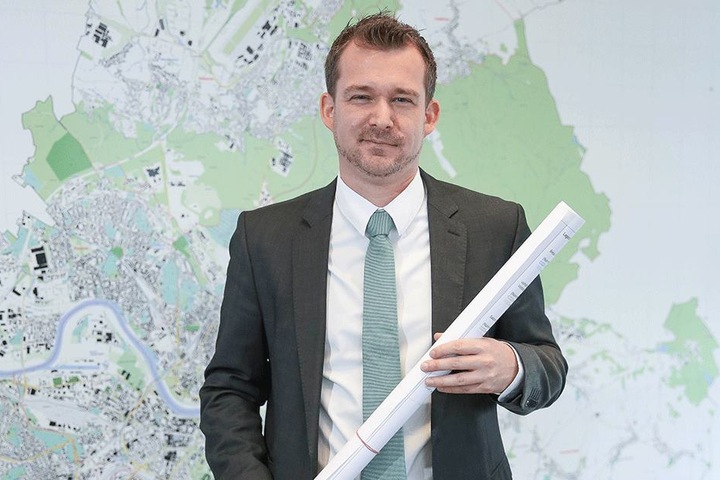 Baubürgermeister Raoul Schmidt-Lamontain (41, Grüne).