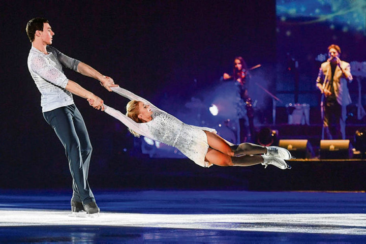 Bruno Massot und Aljona Savchenko im zweiten Teil der Show.