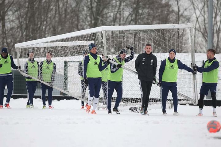 Am Montag haben die CFC-Kicker wieder mit dem Training begonnen.