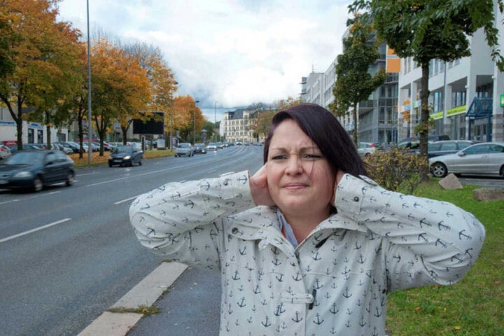 Corina Walther (34): "Ich habe Verständnis für Rettungseinsätze - aber hier herrscht Dauerlärm."
