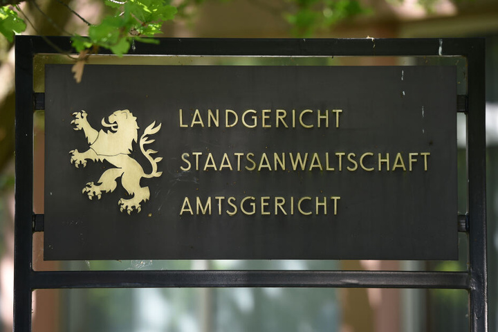 Der Prozess findet am Landgericht in Marburg statt.