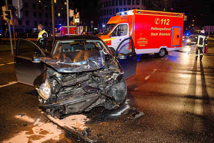 Mehrere weitere Autos sind beteiligt gewesen.