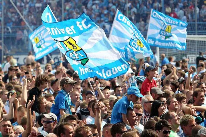 Mit einem Heimsieg gegen RB Leipzig machten die Chemnitzer den Aufstieg 2011 in die 3.Liga perfekt.