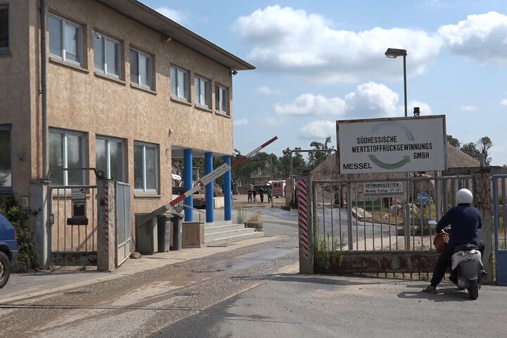 Auf diesem Recycling-Hof geschah das Unglück.