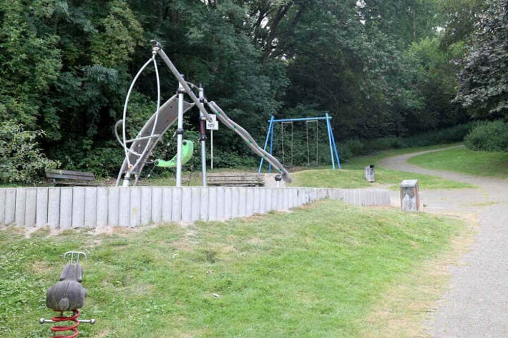 Das schreckliche Verbrechen in Mühlheim an der Ruhr soll sich in der Nähe eines Spielplatzes abgespielt haben.