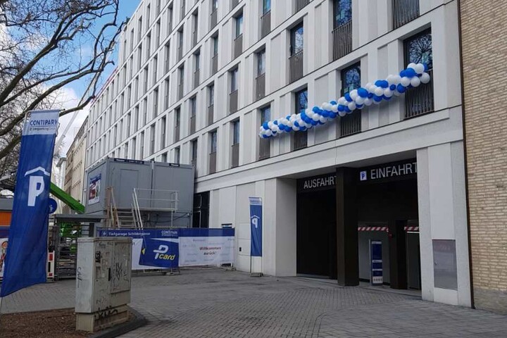 Über der Tiefgarage entsteht ein Hotel.