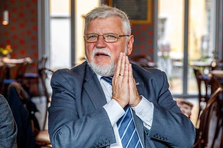 Konsum-Chef Gunther Seifert (64).
