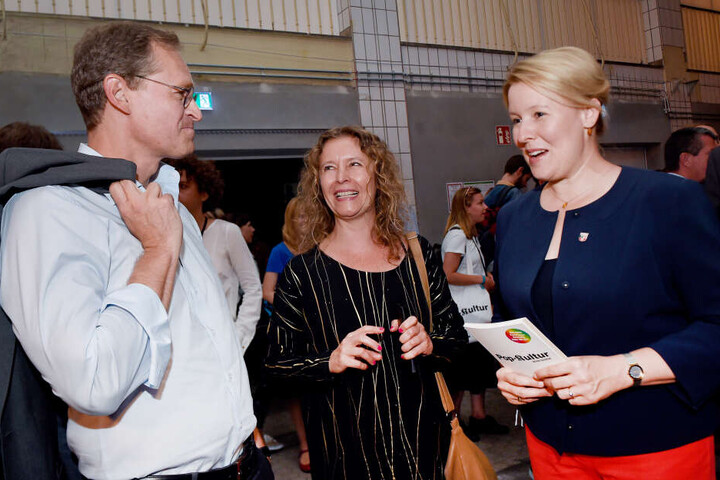 Nachfolgerin im Visier? Michael Müller (l.) und Franziska Giffey (r.) bei einem Pop-Kultur-Festival im Jahr 2016.