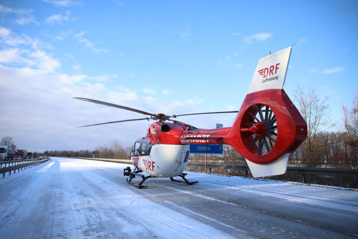 Auch ein Helikopter kam zum Einsatz.