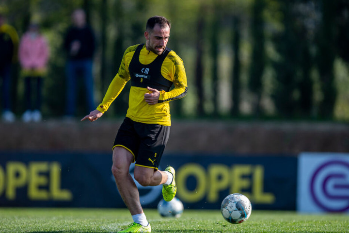 Paco Alcácer ist noch da. Über seinen Abgang wird schon länger spekuliert.