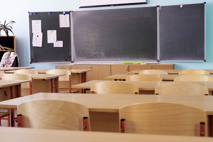 Donnerstag und Freitag fällt der Unterricht und die Betreuung an der Ludwig-Richter-Grundschule in Hilbersdorf aus. (Symbolbild)
