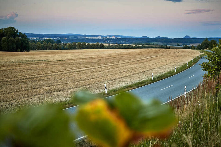 Zwischen Heidenau und Pirna soll der Industriepark entlang des Autobahnzubringers zur A17 am Feistenberg entstehen.