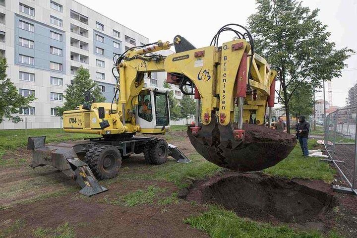 Im Bereich Wallstraße/Marienstraße wurden 23 Linden umgesetzt, um den Promenadenring entstehen zu lassen.