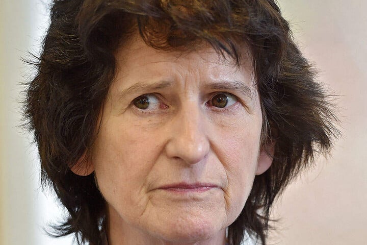 Spricht von "Schmierenkomödie": SPD-Vize-Chefin Eva-Maria Stange (61).