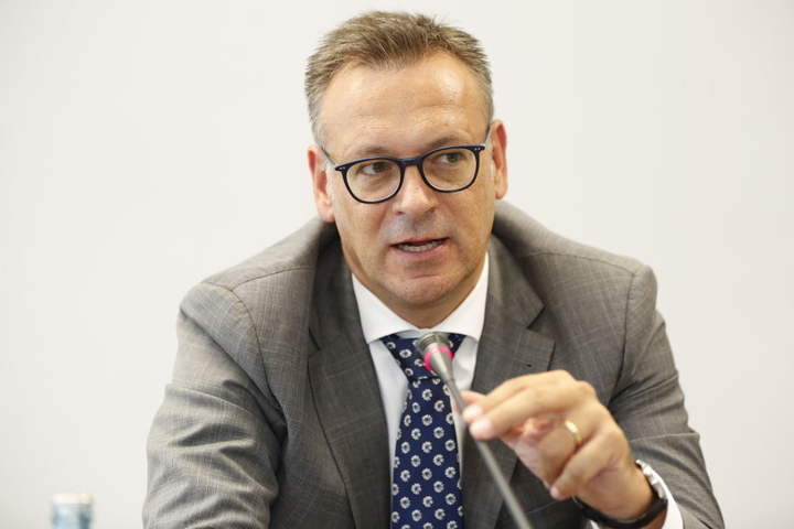 Ist als Chef des Stadtplanungsamtes für die Umplanung mit zuständig. Stefan Szuggat (49).