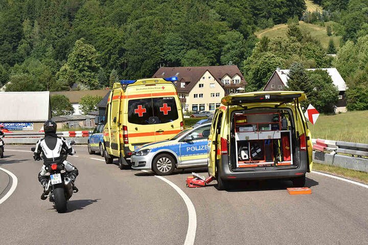 Der Motorradfahrer verstarb noch am Unfallort.