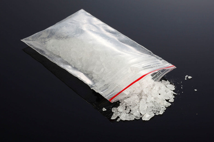 Weise soll laut
neuer Anklage mit
der Teufelsdroge
Crystal gedealt
haben.
