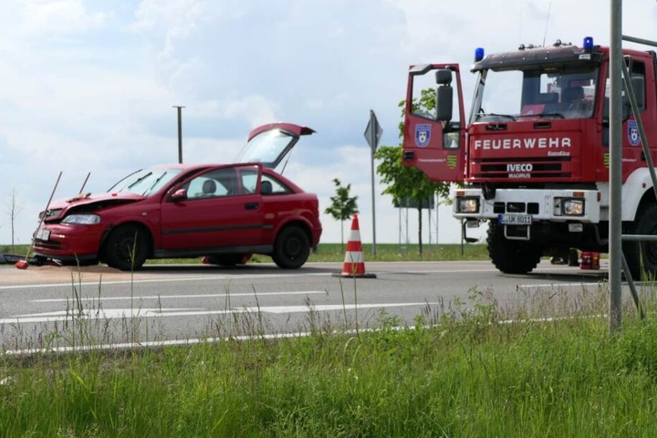 Dabei sind ein Opel Astra sowie ein Ford miteinander kollidiert.