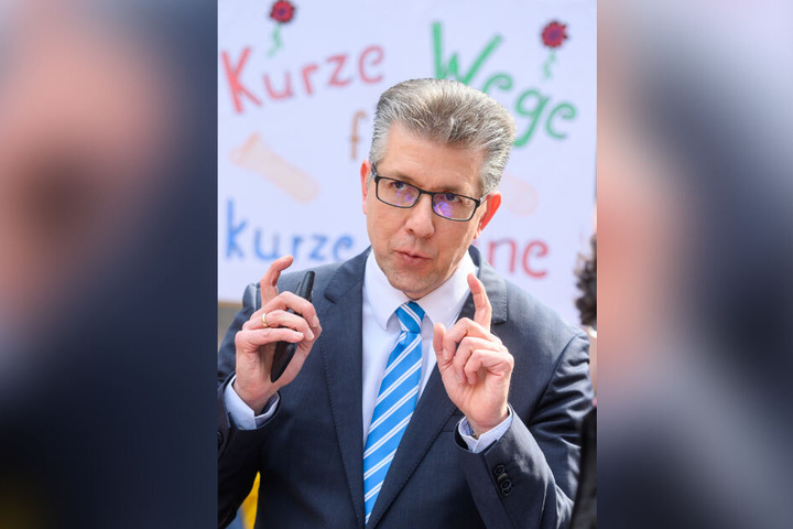 Hat den Ernst der Lage erkannt: Sportbürgermeister Ralph Burghart (49, CDU).