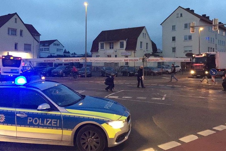 Durch die Aufnahme der Polizei staut es sich extrem in allen Straßen.