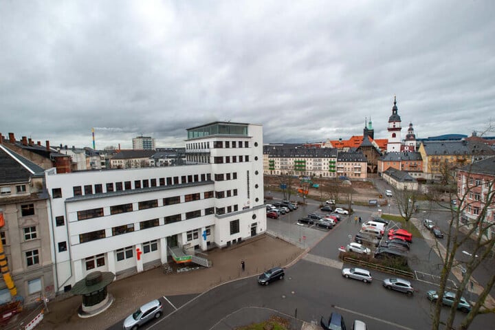 In Chemnitz gibt es zwei Jugendherbergen. Die "Eins" befindet sich im historischen Gebäude des Umformwerkes - ein bemerkenswertes Zeugnis der Industriearchitektur.