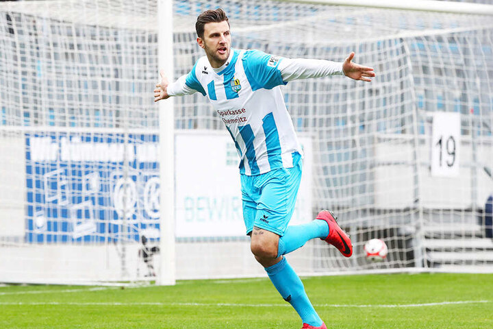 Dejan Bozic hat sich mit 21 Toren aus der Saison verabschiedet.