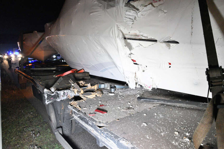 Bei dem Unfall erlitten die Boote einen Totalschaden.