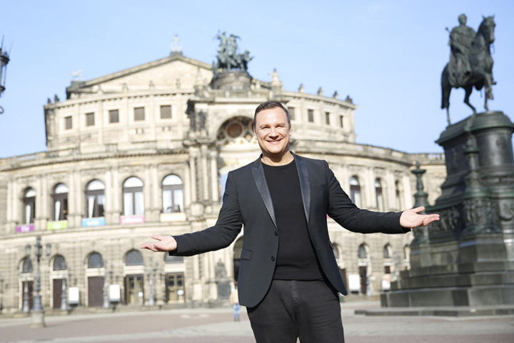 Guido Maria Kretschmer (52) ist auch Moderator des SemperOpernballs und hat zu Dresden aktuell eine sehr enge Beziehung.