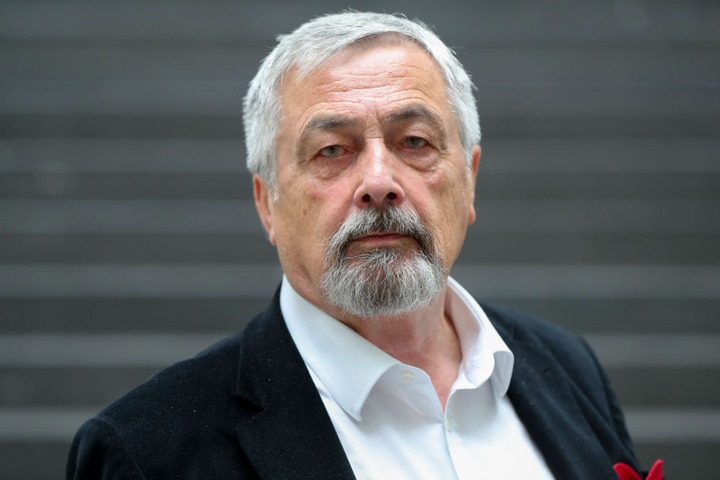Auch die Wähler der Linkspartei sind Narzissten, sagt Elmar Brähler (Foto). Jedoch im Gegensatz zu AfD-Anhängern "nicht verknüpft mit einem Hang zum Autoritären".