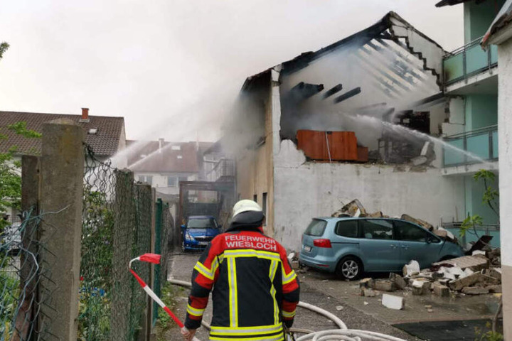 Umliegende Häuser waren nach der Detonation evakuiert worden.