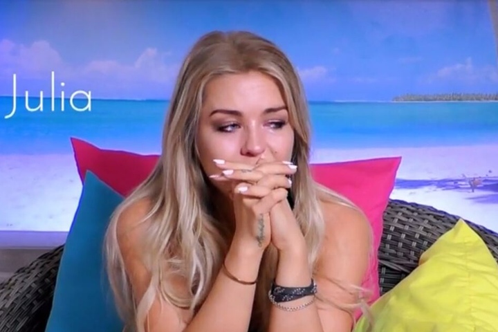 Nicht weinen, Julia - Phillip macht sich schon bereit für dich.