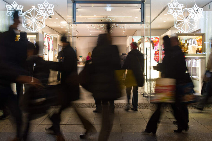 Beim verkaufsoffenen Sonntag könnt Ihr ab 13 Uhr in Herford shoppen. (Symbolbild)