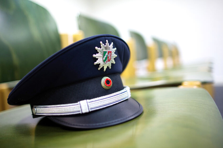 Es gibt zuwenig Ermittler, um all die Daten zu prüfen.