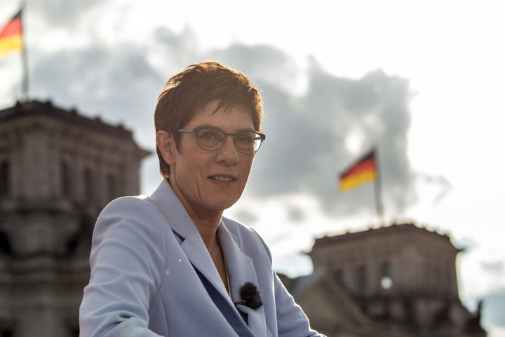 Die CDU hatte bei der Wahl am 1. September in Brandenburg massiv verloren und kam mit 15,6 Prozent der Stimmen auf ihr schlechtestes Ergebnis bei einer Landtagswahl.