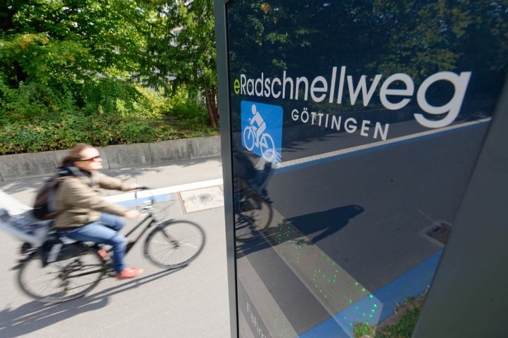 In Göttingensind die Radschnellwege längst Realität.