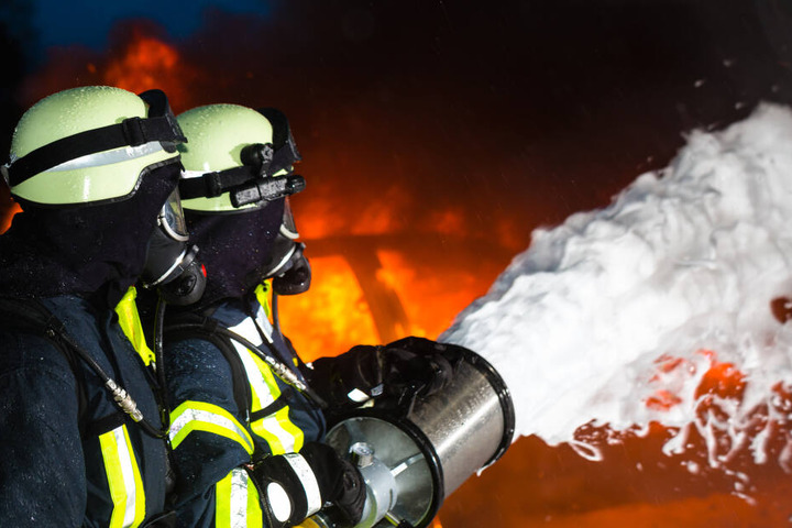Nach der Rettung durch die Feuerwehr, nahm der Freier Reißaus (Symbolbild).