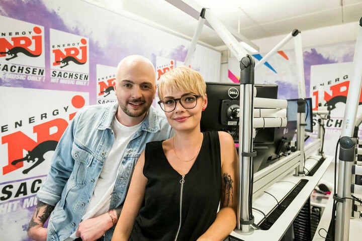 Waren fast vier Jahre jeden Morgen von 5 bis 10 Uhr zu hören: Das Morningshow-Duo Julian Mengler (33) und Franziska Mühlhause (28).