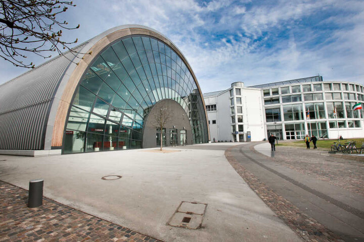 Die Stadthalle Bielefeld ist am Wochenende der Anlaufpunkt für alle Jobsuchenden.