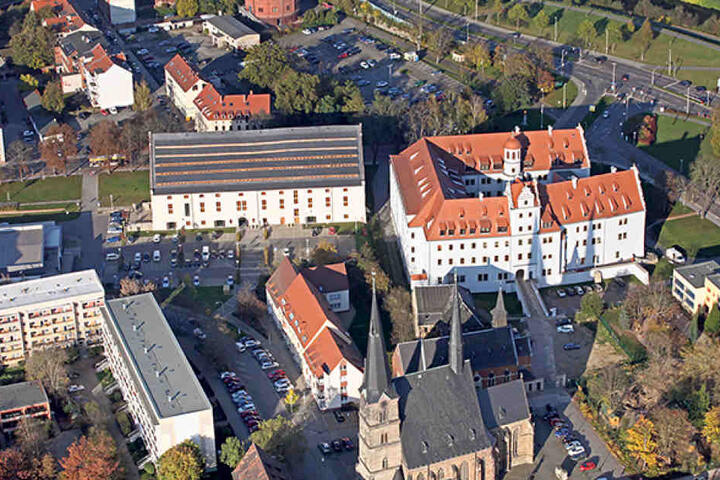 Direkt auf dem Gelände von Schloss Osterstein will die ZWG Luxuswohnungen
errichten.