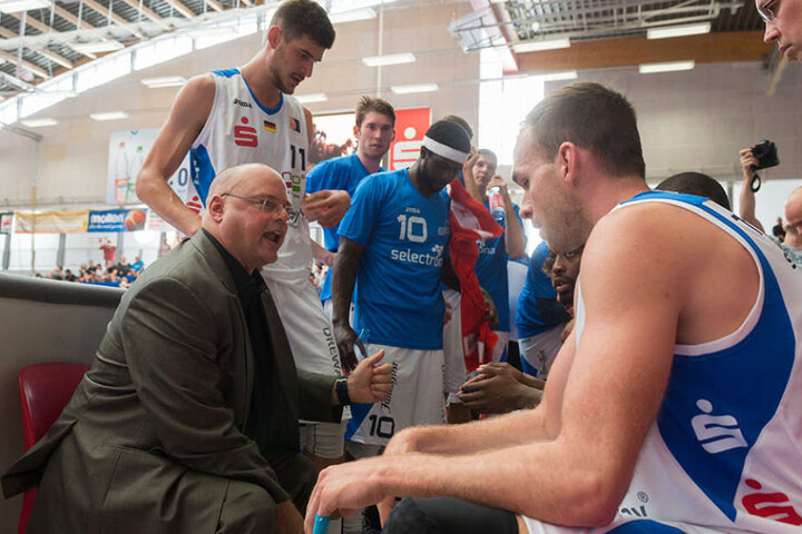 Coach Steven Clauss fand diesmal nicht die richtigen Worte, um seinen Basketballern zum Sieg zu verhelfen.