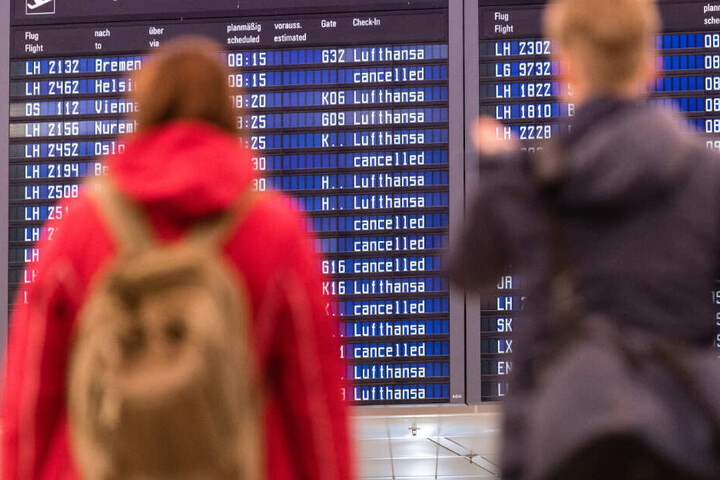 Am Donnerstag und Freitag kam es am Münchner Flughafen zu insgesamt rund 500 Flugausfällen. (Symbolbild)