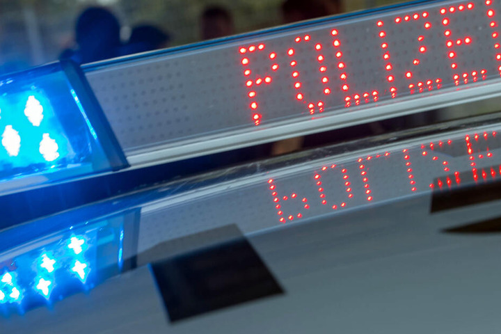 Die Polizei sucht nach einer vermissten 14-Jährigen. (Archivbild)