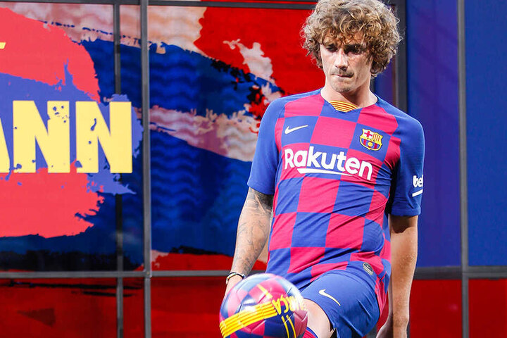 Antoine Griezmann bei seiner Vorstellung im Camp Nou.